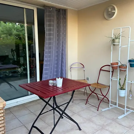 Lou Cameou Apartment *
